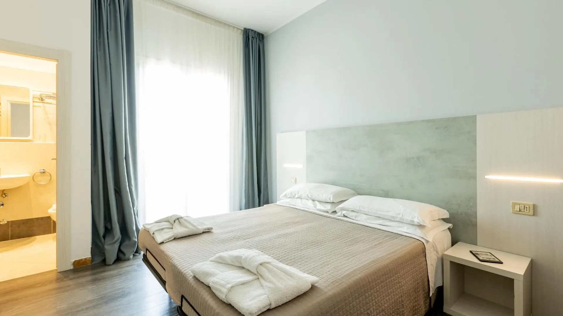 Hotel Kim Rimini 2*,  Itálie